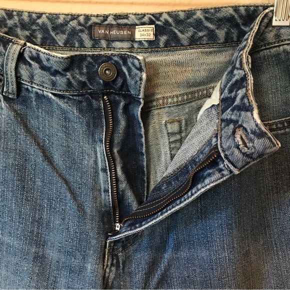 Van Heusen Classic Fit Blue Jeans Size 34 x 32 - Picture 6 of 15